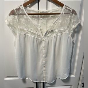 Abercrombie & Fitch women’s  Lace Cap Sleeve Sheer Button Down Blouse size M